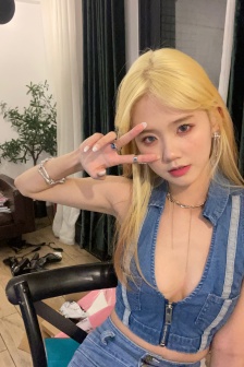 埃及艳后般的女人们